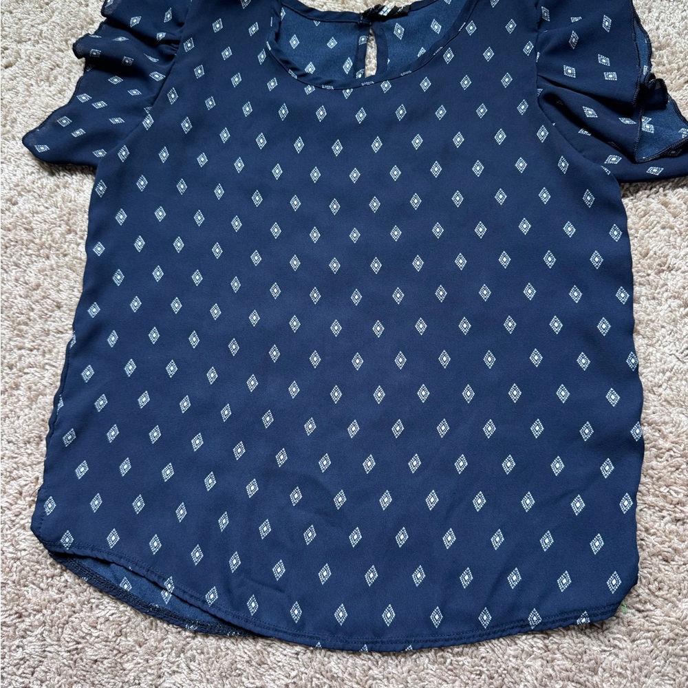 Chic Navy Patterned Blouse